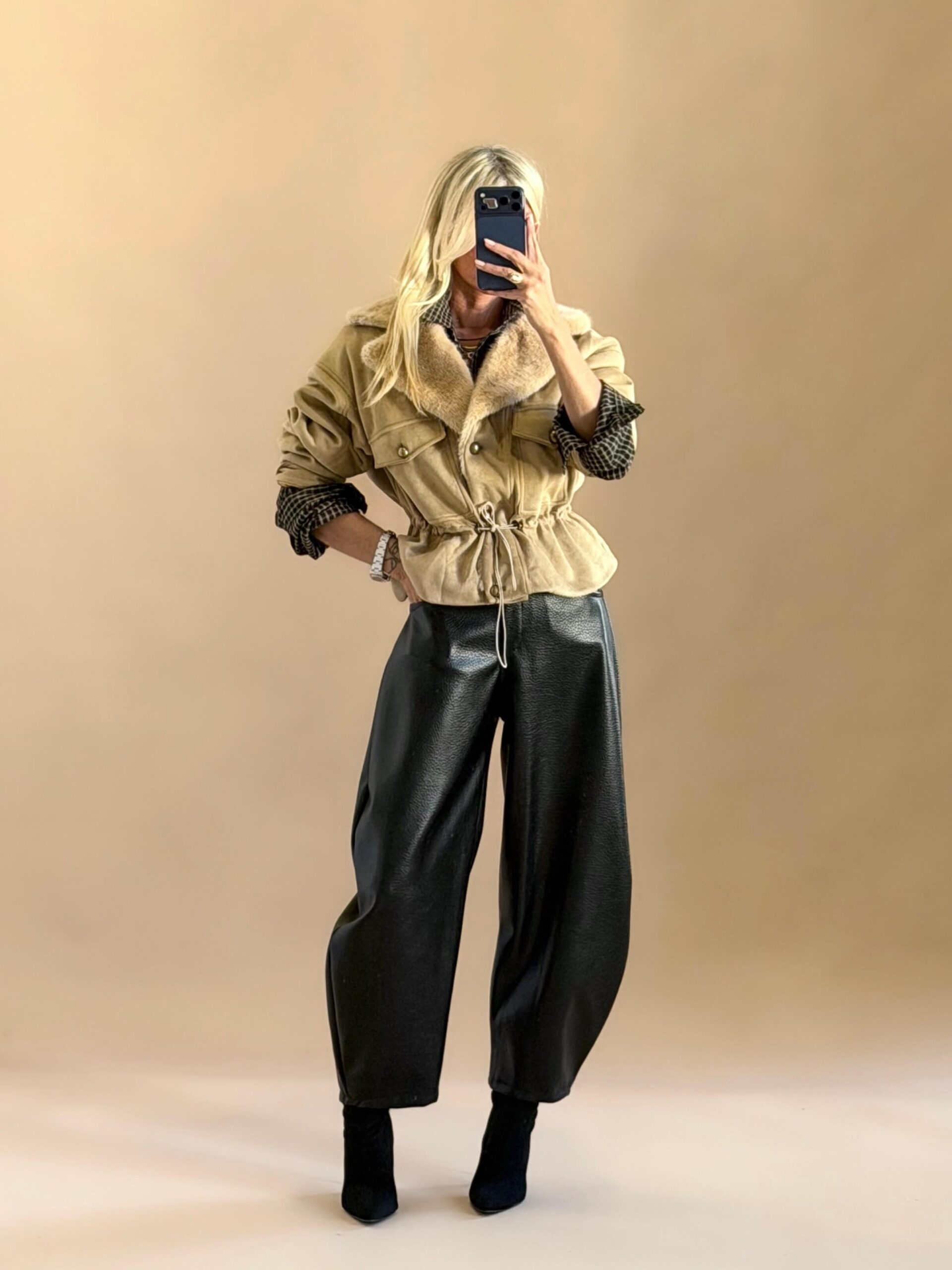 CB16CB04-F2D9-46E8-A93B-A60906AC8EAF Black Leather Look Balloon Trousers - Image 1